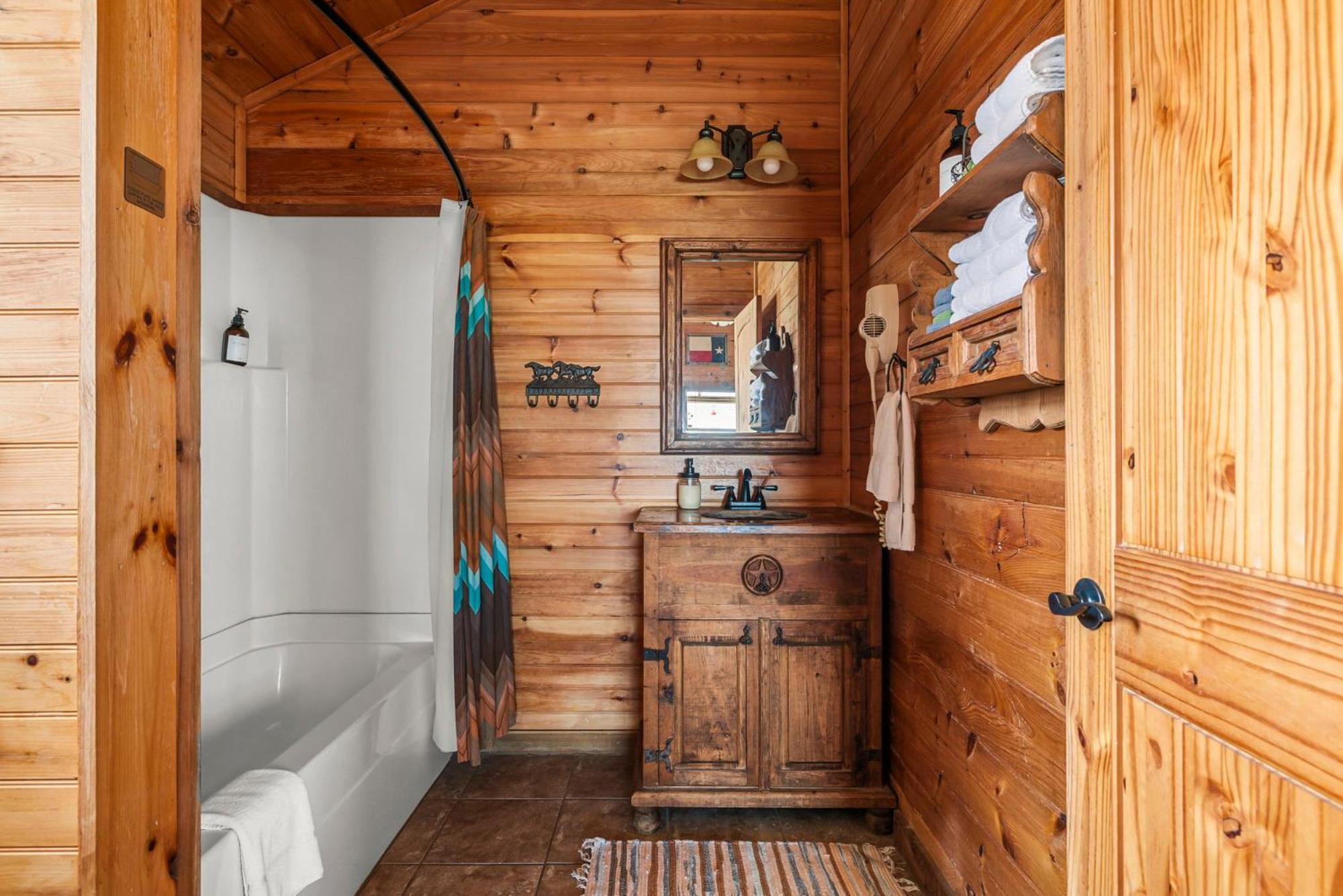 Enchanted Rockview Cabins Crabapple Chambre photo