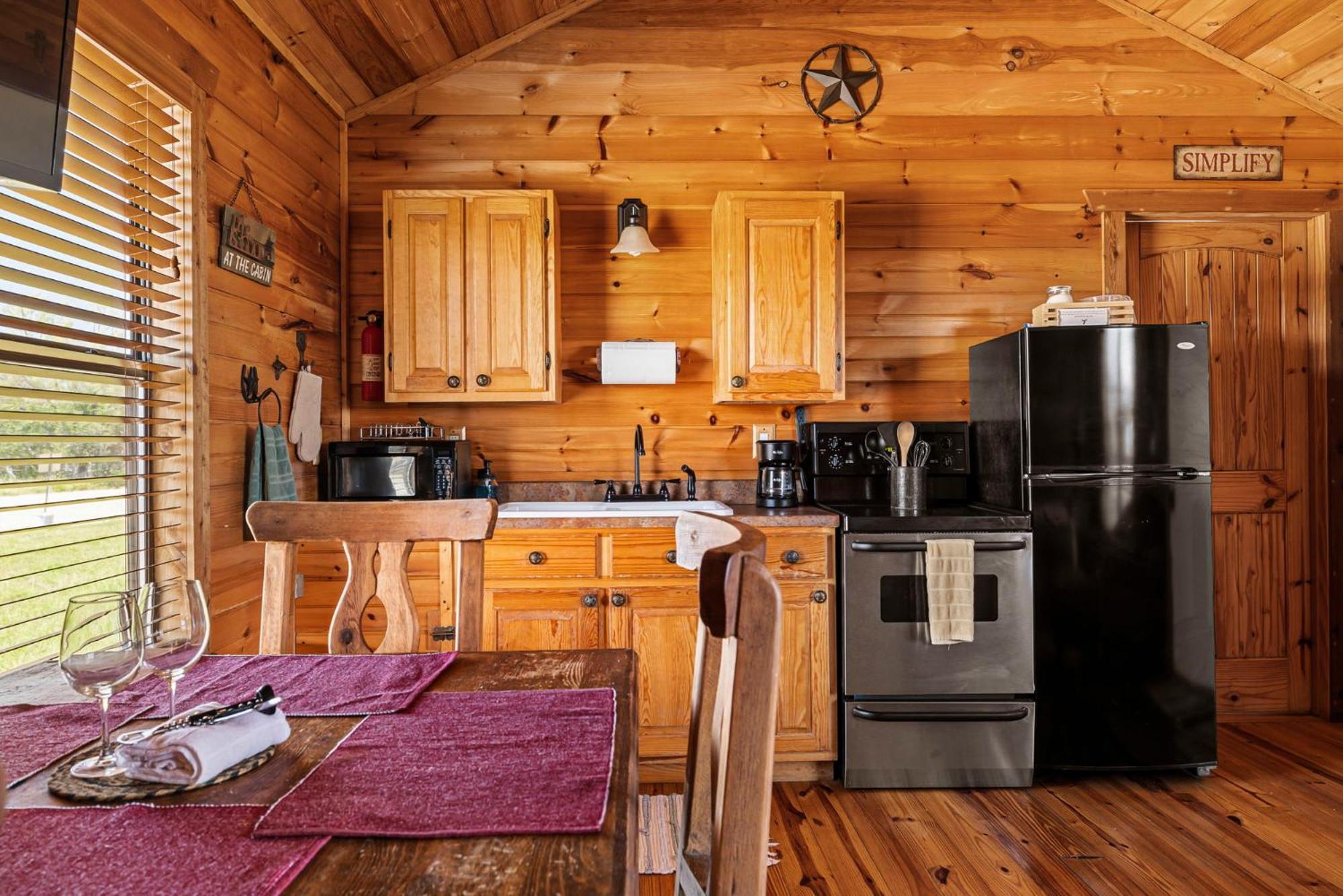 Enchanted Rockview Cabins Crabapple Chambre photo