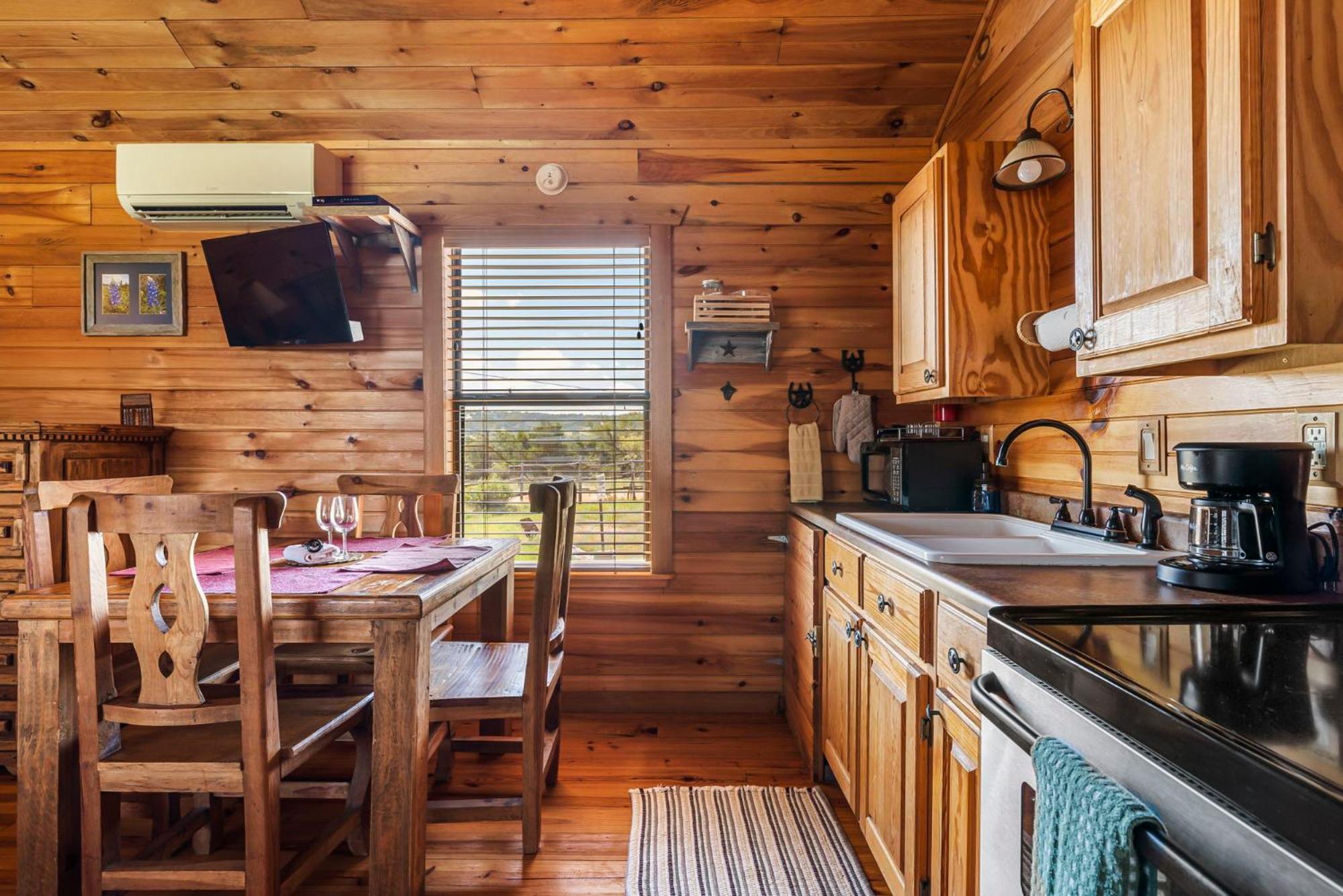 Enchanted Rockview Cabins Crabapple Chambre photo